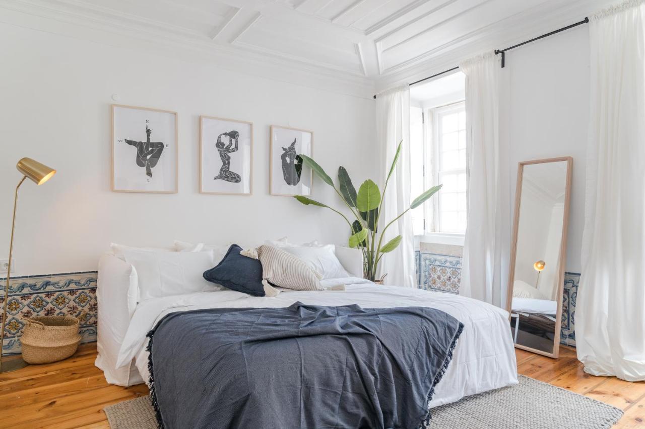 Casa Boma Lisboa - Typical And Spacious Apartment - Lapa II Exterior photo
