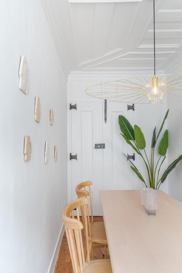Casa Boma Lisboa - Typical And Spacious Apartment - Lapa II Exterior photo